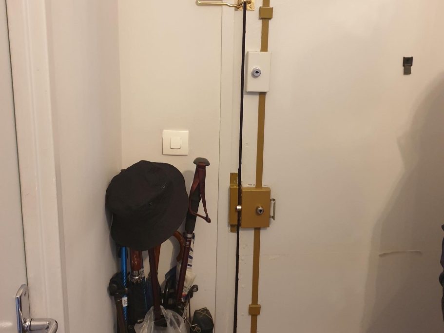 Serrure carénée avant / après