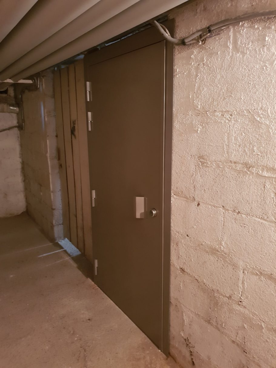 Bloc porte cave avant / après