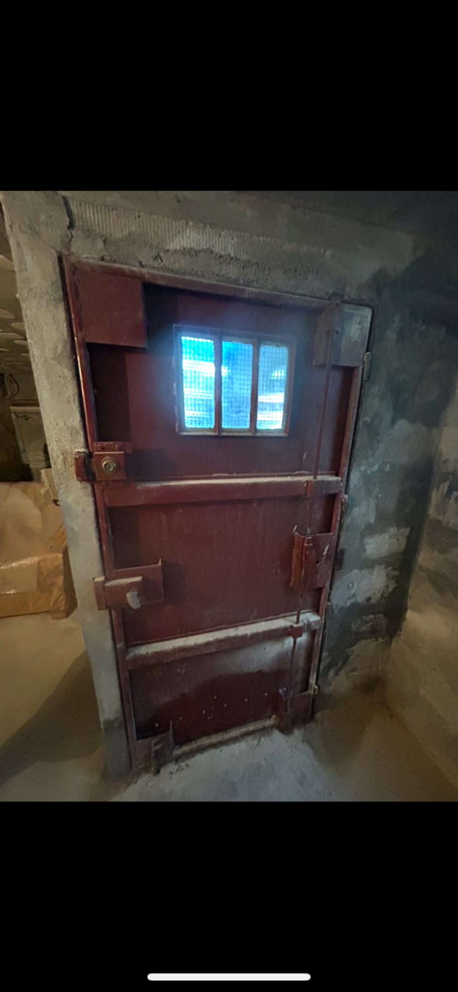 Bloc-porte de service blindé avant / après