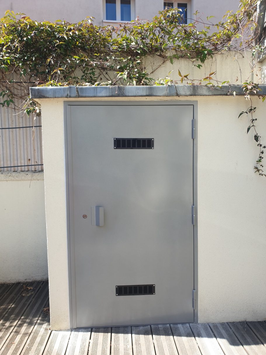 Bloc porte blindé avant / après